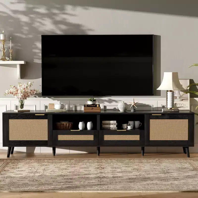 Meuble TV en rotin pour téléviseurs jusqu'à 85'', console multimédia moderne de style ferme, meuble de divertissement avec pieds en bois massif, pour salon
