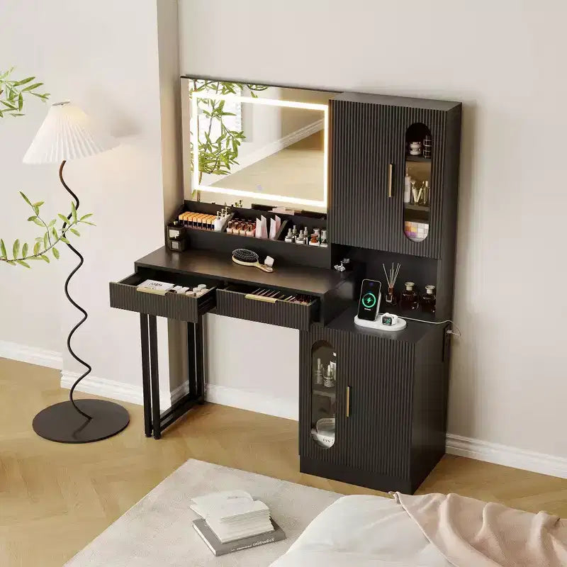 Coiffeuse, coiffeuse cannelée avec tiroirs et armoires, coiffeuse moderne avec station de charge, 3 modes d'éclairage de couleur pour chambre à coucher