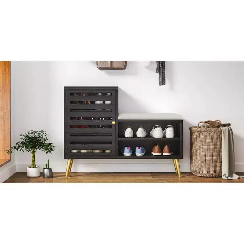 Banc à chaussures avec rangement et étagère réglable, banc d'entrée avec coussin rembourré amovible, porte à persiennes, noir/blanc